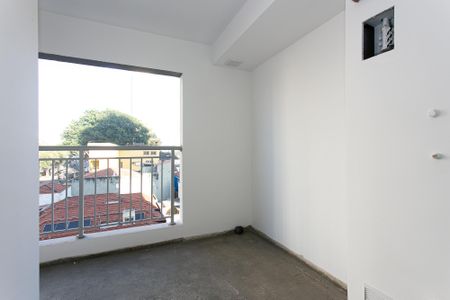 Apartamento à venda com 122m², 3 quartos e 2 vagas Apartamento à venda com 122m², 3 quartos e 2 vagasÁrea de Serviço