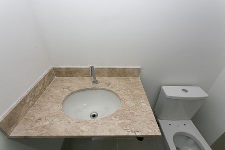 Apartamento à venda com 122m², 3 quartos e 2 vagas Apartamento à venda com 122m², 3 quartos e 2 vagasBanheiro da Suíte 1