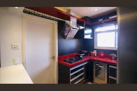 Apartamento para alugar com 107m², 2 quartos e 3 vagas Apartamento para alugar com 107m², 2 quartos e 3 vagasCozinha