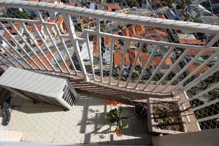 Apartamento para alugar com 107m², 2 quartos e 3 vagas Apartamento para alugar com 107m², 2 quartos e 3 vagasVaranda Suíte Master