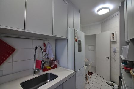 Apartamento à venda com 91m², 3 quartos e 2 vagasCozinha