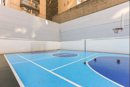 Apartamento à venda com 91m², 3 quartos e 2 vagas Apartamento à venda com 91m², 3 quartos e 2 vagasQuadra Esportiva