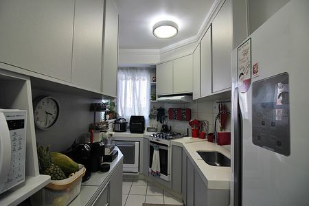 Apartamento à venda com 91m², 3 quartos e 2 vagasCozinha