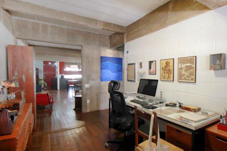 Apartamento à venda com 150m², 2 quartos e 2 vagasEscritório