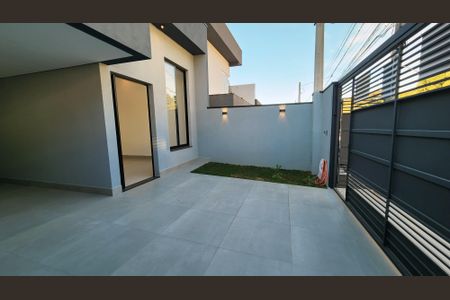 Casa à venda com 172m², 3 quartos e 1 vagaGaragem
