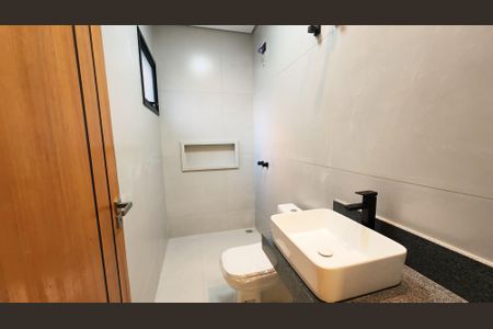 Casa à venda com 172m², 3 quartos e 1 vagaBanheiro da Suíte