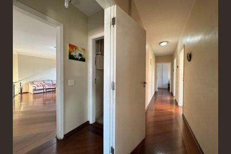 Casa à venda com 264m², 4 quartos e 5 vagas Casa à venda com 264m², 4 quartos e 5 vagasFoto 20