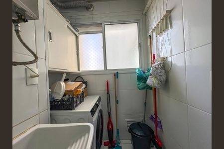 Apartamento à venda com 70m², 2 quartos e 1 vaga Apartamento à venda com 70m², 2 quartos e 1 vagaÁrea de Serviço
