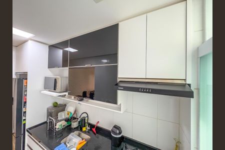 Apartamento à venda com 70m², 2 quartos e 1 vaga Apartamento à venda com 70m², 2 quartos e 1 vagaCozinha