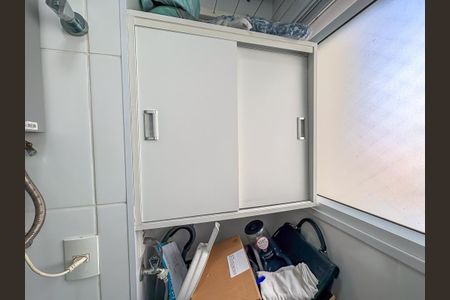 Apartamento à venda com 70m², 2 quartos e 1 vaga Apartamento à venda com 70m², 2 quartos e 1 vagaÁrea de Serviço