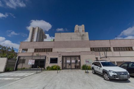 Apartamento à venda com 40m², 2 quartos e 1 vaga Apartamento à venda com 40m², 2 quartos e 1 vagaFachada
