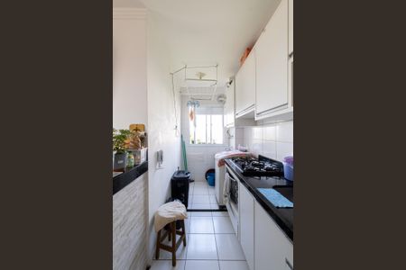 Apartamento à venda com 40m², 2 quartos e 1 vaga Apartamento à venda com 40m², 2 quartos e 1 vagaCozinha e Área de Serviço