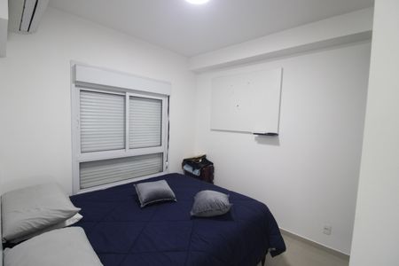 Apartamento à venda com 66m², 2 quartos e 2 vagasQuarto 2