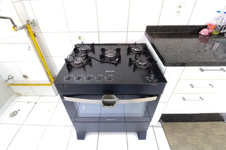 Apartamento para alugar com 45m², 2 quartos e 1 vaga Apartamento para alugar com 45m², 2 quartos e 1 vagaCozinha e Área de Serviço