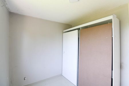 Quarto 1 de apartamento para alugar com 2 quartos, 45m² em Campo Grande, Rio de Janeiro