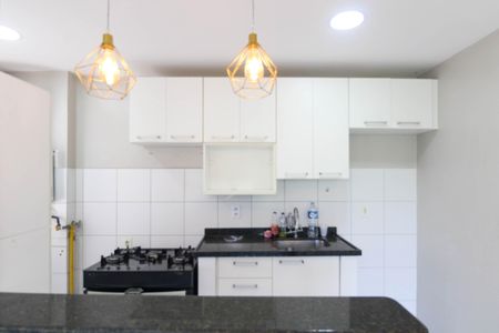Apartamento para alugar com 45m², 2 quartos e 1 vaga Apartamento para alugar com 45m², 2 quartos e 1 vagaCozinha e Área de Serviço