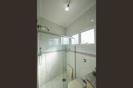 Casa de condomínio à venda com 700m², 5 quartos e 3 vagas Casa de condomínio à venda com 700m², 5 quartos e 3 vagasBanheiro da Suíte 3