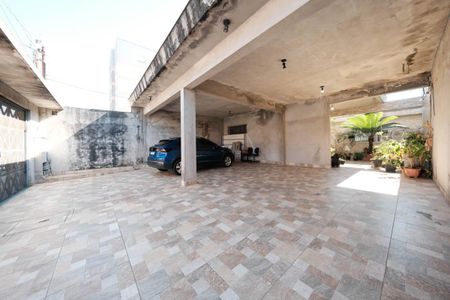 Casa à venda com 390m², 3 quartos e 8 vagasGaragem