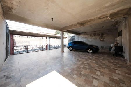 Casa à venda com 390m², 3 quartos e 8 vagasGaragem
