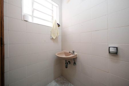 Casa à venda com 390m², 3 quartos e 8 vagasLavabo