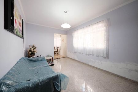 Casa à venda com 390m², 3 quartos e 8 vagasSala