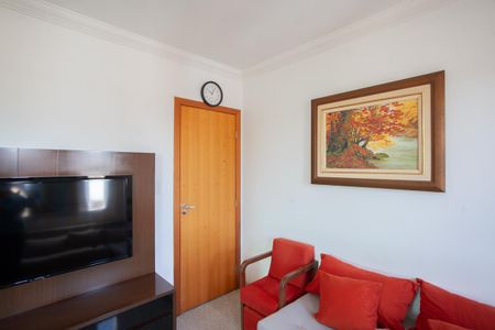 Apartamento à venda com 121m², 4 quartos e 3 vagas Apartamento à venda com 121m², 4 quartos e 3 vagasSala de TV