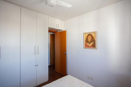 Apartamento à venda com 121m², 4 quartos e 3 vagas Apartamento à venda com 121m², 4 quartos e 3 vagasQuarto 1