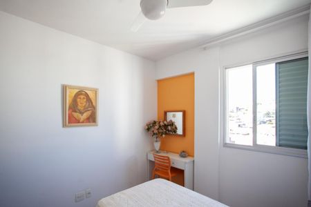 Apartamento à venda com 121m², 4 quartos e 3 vagas Apartamento à venda com 121m², 4 quartos e 3 vagasQuarto 1
