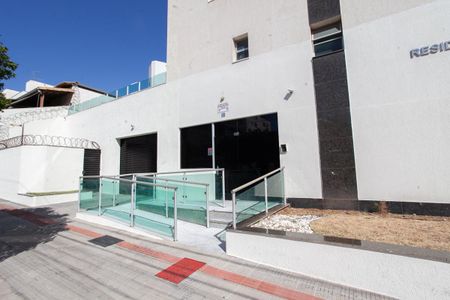 Apartamento à venda com 121m², 4 quartos e 3 vagas Apartamento à venda com 121m², 4 quartos e 3 vagasFachada