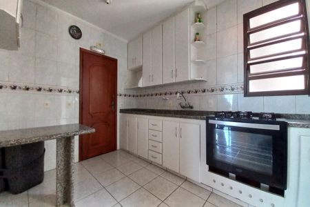 Apartamento à venda com 109m², 3 quartos e 2 vagas Apartamento à venda com 109m², 3 quartos e 2 vagasCozinha