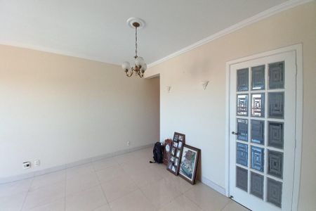 Apartamento à venda com 109m², 3 quartos e 2 vagas Apartamento à venda com 109m², 3 quartos e 2 vagasSala de Jantar