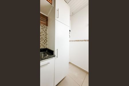 Apartamento à venda com 70m², 2 quartos e 1 vaga Apartamento à venda com 70m², 2 quartos e 1 vagaLavanderia