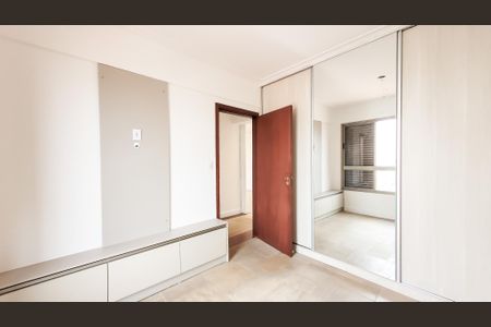 Apartamento à venda com 70m², 2 quartos e 1 vaga Apartamento à venda com 70m², 2 quartos e 1 vagaQuarto 2