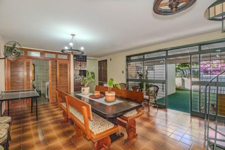 Casa à venda com 580m², 3 quartos e sem vagaEspaço Gourmet