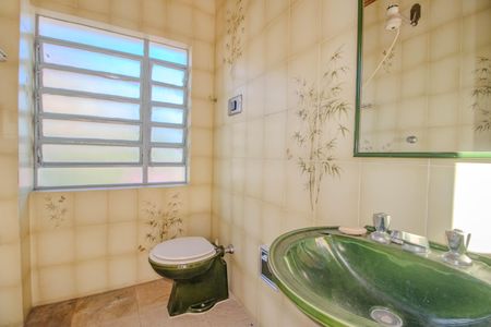 Casa à venda com 580m², 3 quartos e sem vaga Edicula Banheiro Auxiliar 2