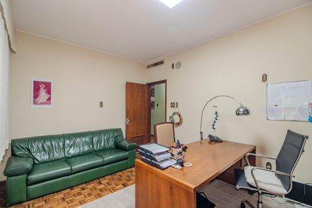 Casa à venda com 580m², 3 quartos e sem vagaEscritório