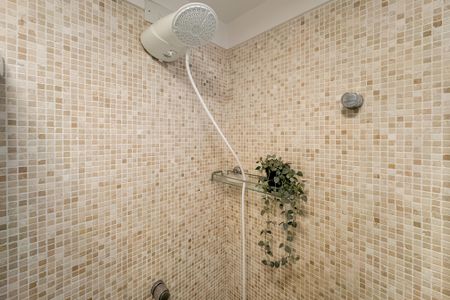 Apartamento à venda com 64m², 2 quartos e 1 vaga Apartamento à venda com 64m², 2 quartos e 1 vagaBanheiro da Suíte