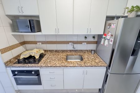 Apartamento à venda com 64m², 2 quartos e 1 vaga Apartamento à venda com 64m², 2 quartos e 1 vagaCozinha
