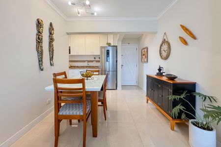Apartamento à venda com 64m², 2 quartos e 1 vaga Apartamento à venda com 64m², 2 quartos e 1 vagaSala