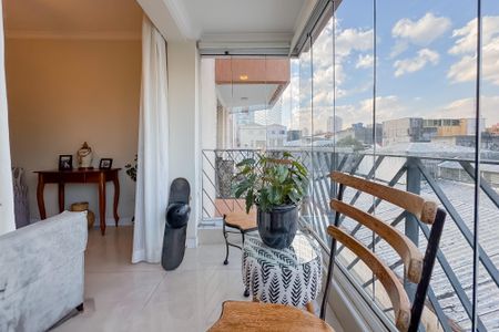 Apartamento à venda com 64m², 2 quartos e 1 vaga Apartamento à venda com 64m², 2 quartos e 1 vagaVaranda da Sala