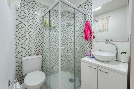 Apartamento à venda com 64m², 2 quartos e 1 vaga Apartamento à venda com 64m², 2 quartos e 1 vagaBanheiro Corredor