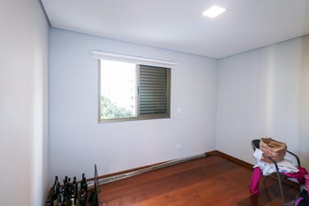 Apartamento à venda com 107m², 3 quartos e 2 vagas Apartamento à venda com 107m², 3 quartos e 2 vagasQuarto 2