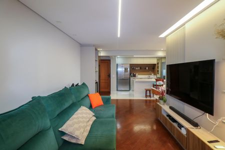 Apartamento à venda com 107m², 3 quartos e 2 vagas Apartamento à venda com 107m², 3 quartos e 2 vagasSala
