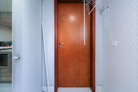 Apartamento à venda com 107m², 3 quartos e 2 vagas Apartamento à venda com 107m², 3 quartos e 2 vagasÁrea de Serviço