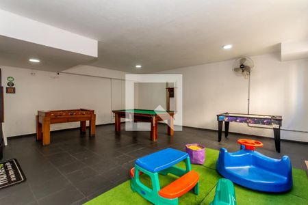 Apartamento à venda com 62m², 2 quartos e 1 vaga Apartamento à venda com 62m², 2 quartos e 1 vagaÁrea Comum - Playground