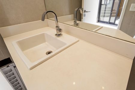 Apartamento à venda com 188m², 3 quartos e 2 vagas Apartamento à venda com 188m², 3 quartos e 2 vagasBanheiro Social