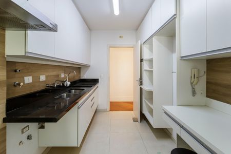 Apartamento à venda com 188m², 3 quartos e 2 vagas Apartamento à venda com 188m², 3 quartos e 2 vagasCozinha