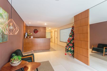 Apartamento à venda com 188m², 3 quartos e 2 vagas Apartamento à venda com 188m², 3 quartos e 2 vagasHall social