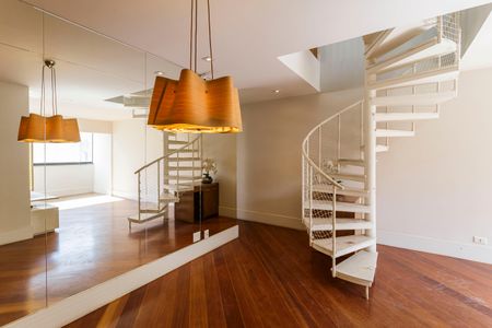 Apartamento à venda com 188m², 3 quartos e 2 vagas Apartamento à venda com 188m², 3 quartos e 2 vagasSala