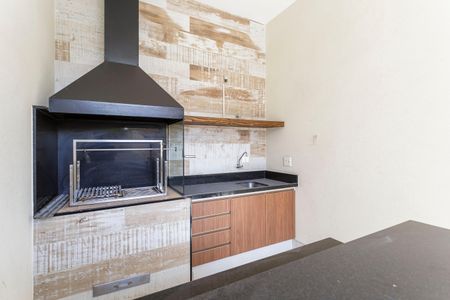 Apartamento à venda com 188m², 3 quartos e 2 vagas Apartamento à venda com 188m², 3 quartos e 2 vagasChurrasqueira